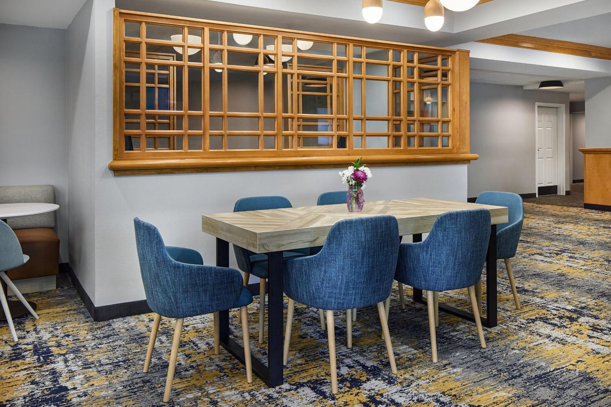 Towneplace Suites By Marriott Colorado Springs South Екстер'єр фото