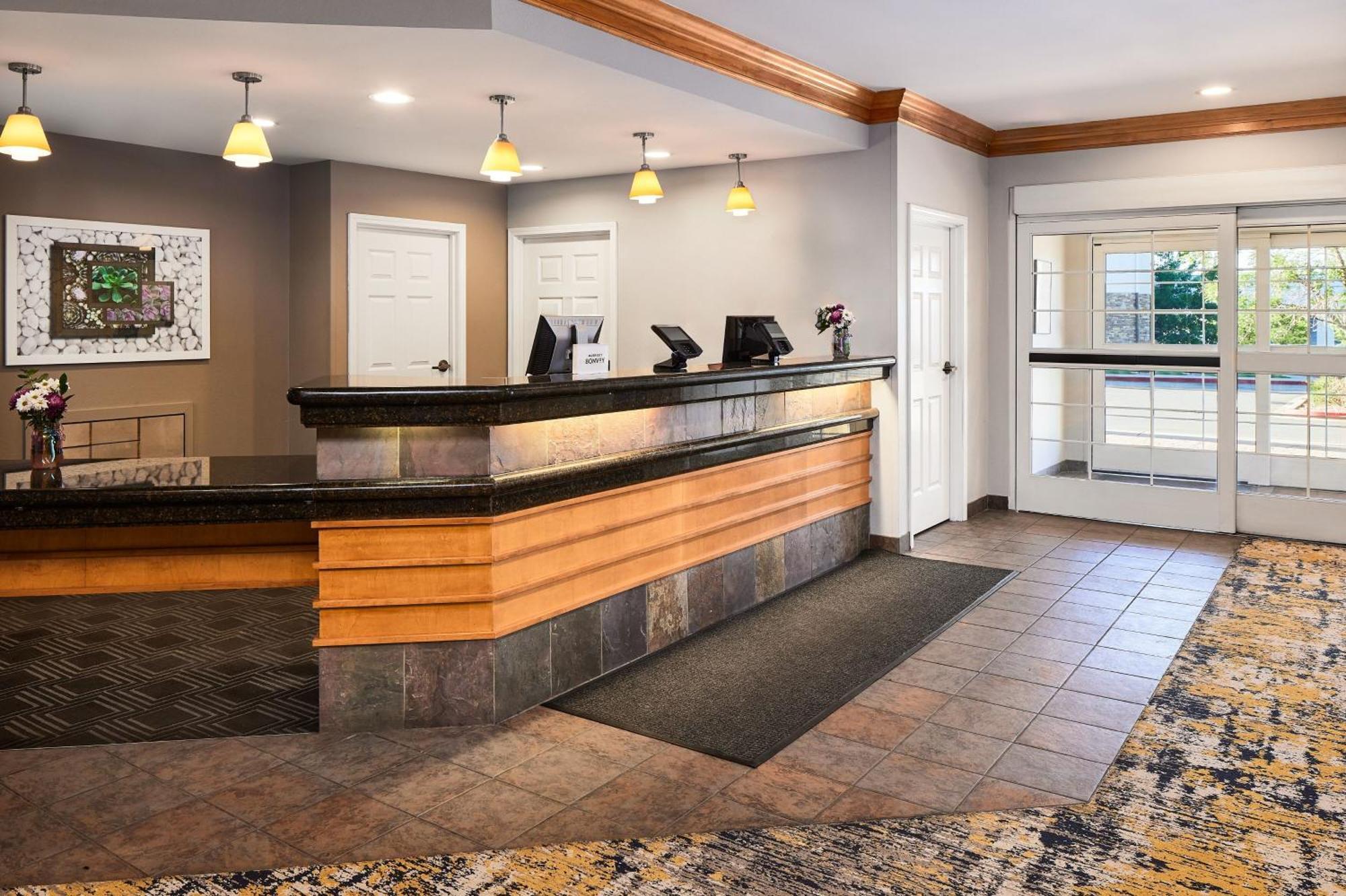 Towneplace Suites By Marriott Colorado Springs South Екстер'єр фото